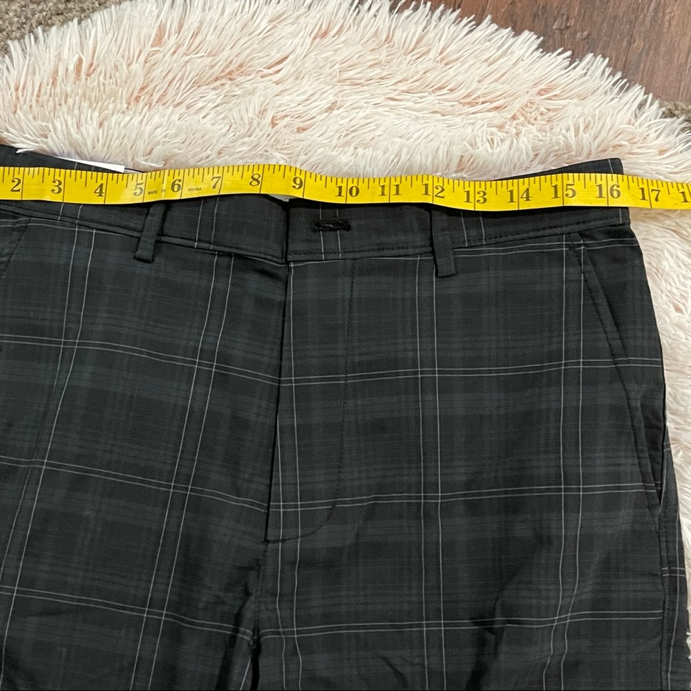 Attack Life by Greg Norman performance shorts - Picture 5 of 7